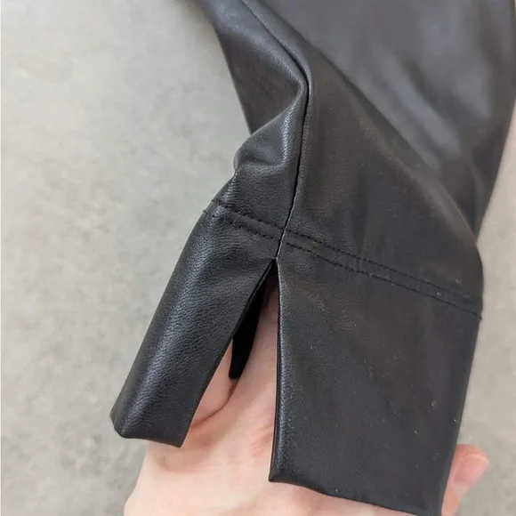 Seductive Sabrina Faux Leather 7/8 Pants Black EU 40 - Picture 10 of 11